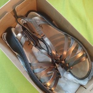 Like New Clark's Bronze and Pewter Sandals